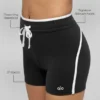 4" High-Waist Airbrush-Shorts im Race-Pace-Stil – Schwarz/Weiß