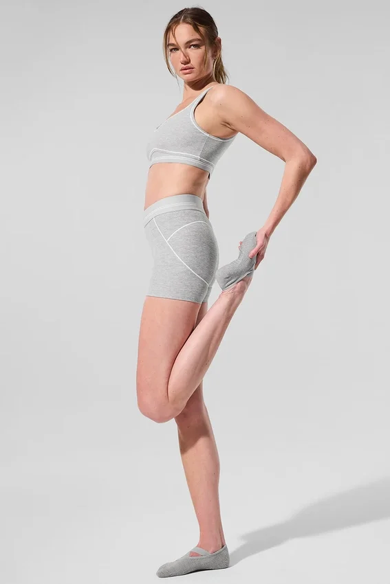 4“ High-Waist Alosoft Heart Throb Shorts – Athletic Heather Grey/Weiß
