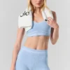 4” High-Waist Alosoft Heart Throb Shorts – Seashell Blue Heather/Weiß