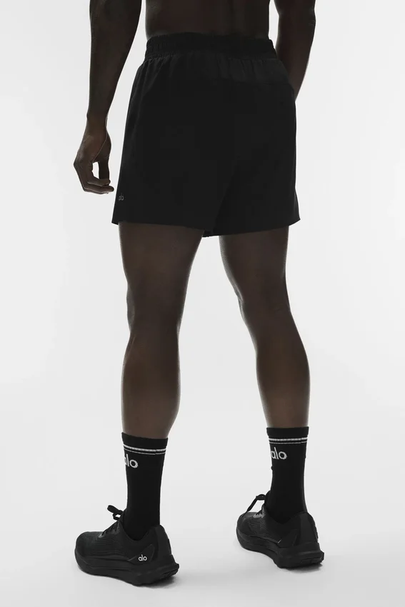 5" Adapt Laufshorts – Schwarz