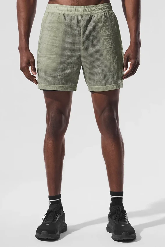 5" Game Time Ripstop 2-in-1-Shorts – Limestone/Schwarz