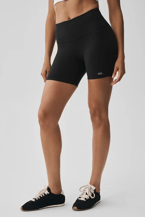 5" High-Waist Airbrush Biker Short – Schwarz