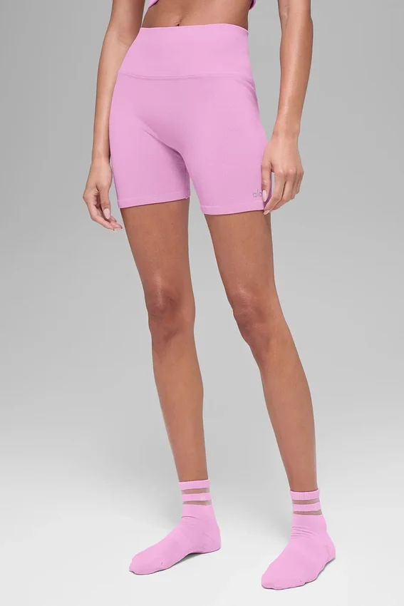 5" Nahtlose gerippte „Favorite“-Shorts – Candy Heart Pink