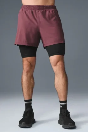 5" Revival 2-in-1 Shorts – Burgunder-Trüffel/Schwarz