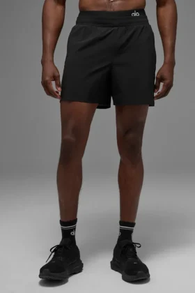 5" Traction Shorts – Schwarz