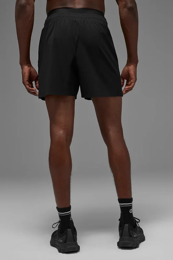 5" Traction Shorts – Schwarz
