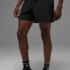 5" Traction Shorts – Schwarz