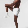 5" Traction Shorts – Weiß