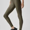 7/8-High-Waist Airlift Legging – Olive Tree