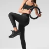 7/8-High-Waist Airlift Legging – Schwarz
