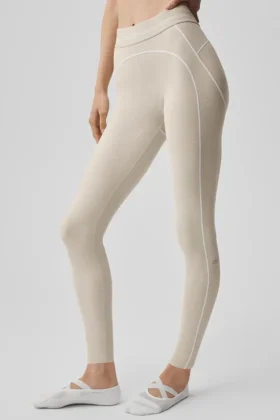 7/8-High-Waist Alosoft Heart Throb Leggings – Oatmeal Heather/Weiß