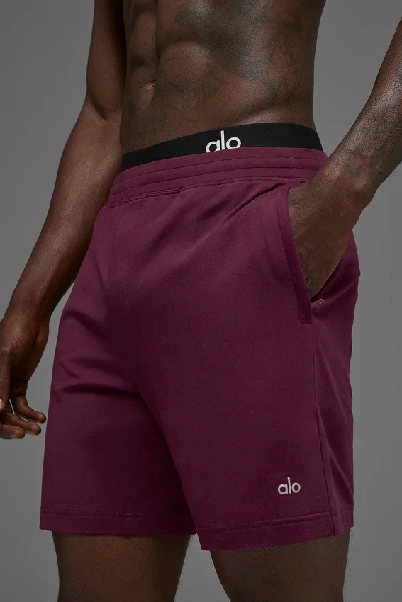 7" Conquer React Performance Shorts – Burgunderrot