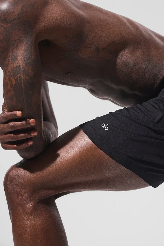 7" Conquer React Performance-Shorts – Schwarz