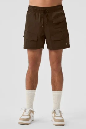 7" Crinkle-Nylon-Excursion-Cargo-Shorts – Espresso