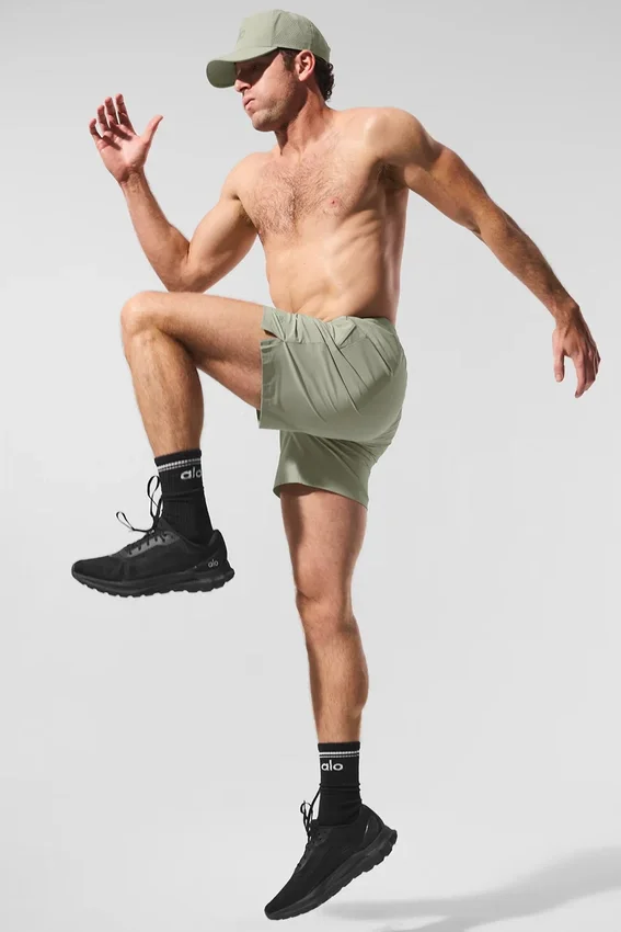 7" Repetition Shorts – Limestone
