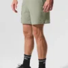 7" Repetition Shorts – Limestone
