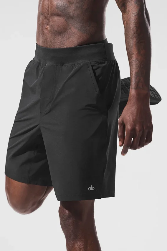 9" Repetition Shorts – Schwarz