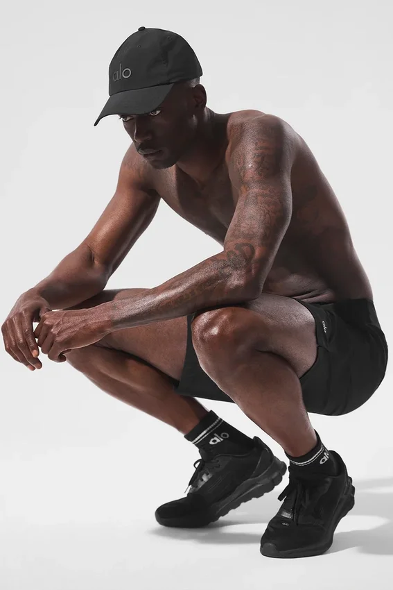 9" Repetition Shorts – Schwarz