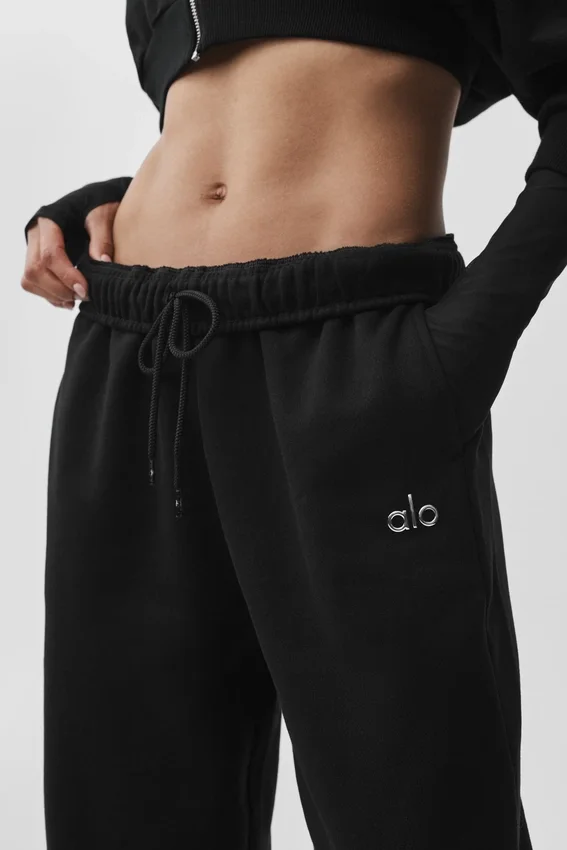 Accolade Cutoff-Jogginghose – Schwarz