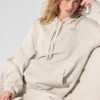 Accolade Hoodie – Bone