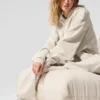 Accolade Hoodie – Bone