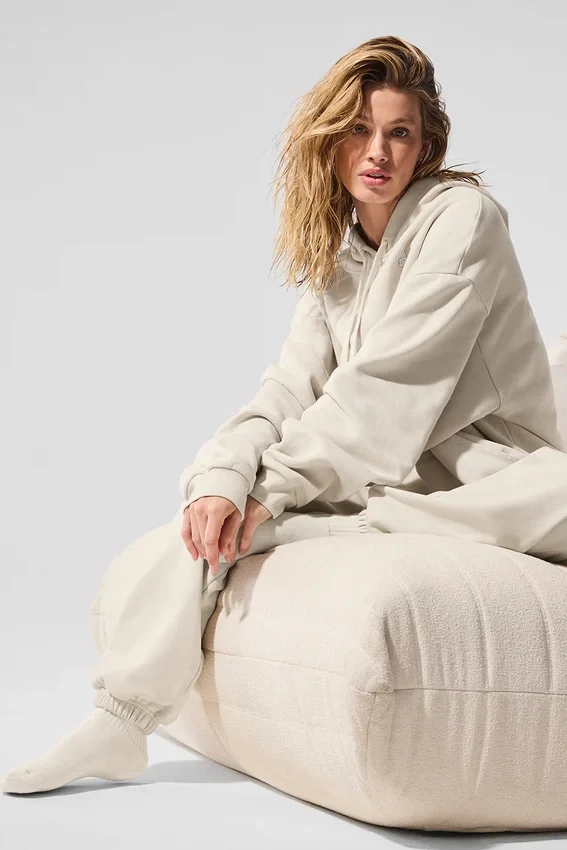 Accolade Hoodie – Bone