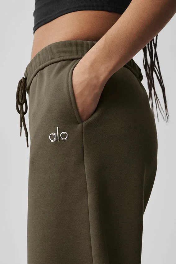 Accolade Jogginghose mit geradem Bein – Olive Tree