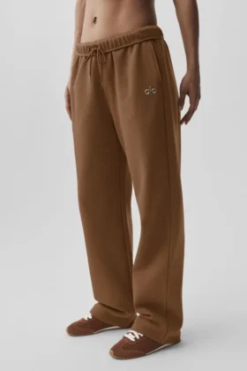 Accolade Jogginghose mit geradem Bein – Sun Kissed Brown