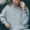 Accolade Pullover mit 1/4-Reißverschluss – Athletic Heather Grey