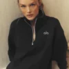 Accolade Pullover mit 1/4-Reißverschluss – Schwarz