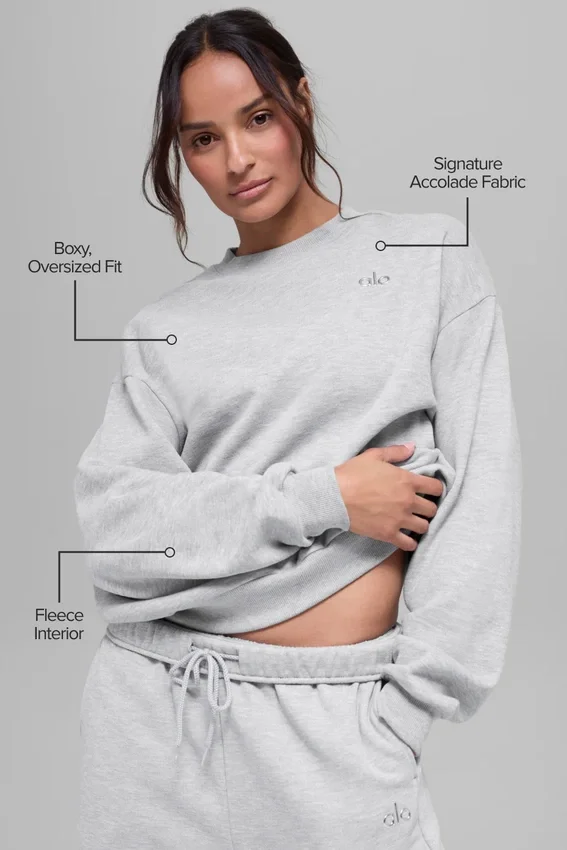 Accolade Pullover mit Rundhalsausschnitt – Athletic Heather Grey