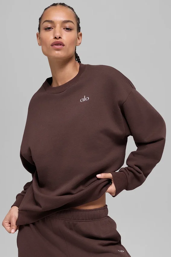 Accolade Rundhals-Pullover – Brownstone