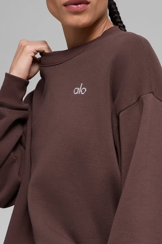 Accolade Rundhals-Pullover – Brownstone