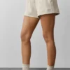 Accolade Shorts – Oatmeal Heather