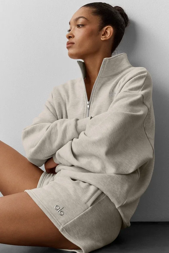 Accolade Shorts – Oatmeal Heather