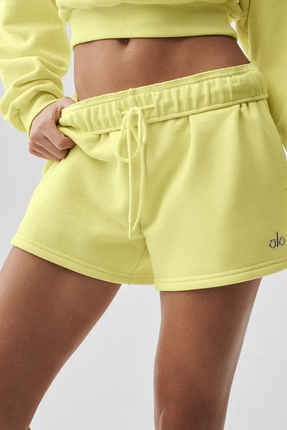 Accolade Shorts – Sunshine