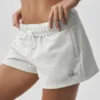 Accolade Shorts – Weiß meliert