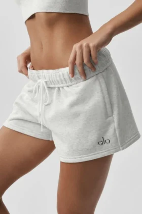Accolade Shorts – Weiß meliert