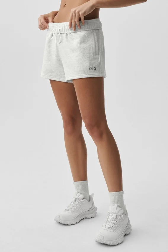 Accolade Shorts – Weiß meliert