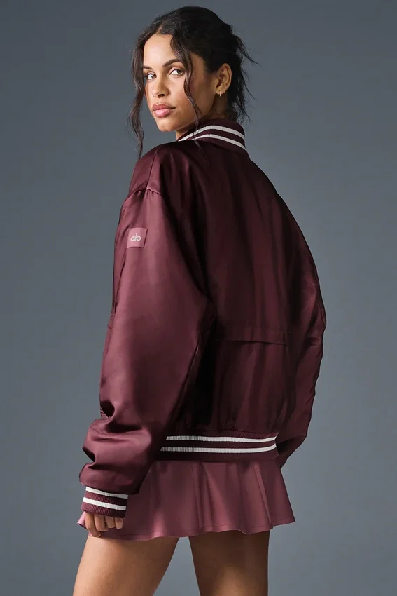 Afterglow Varsity-Jacke – Burgundy Truffle