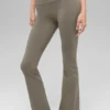 Airbrush High-Waist 7/8 Bootcut-Leggings – Light Cocoa