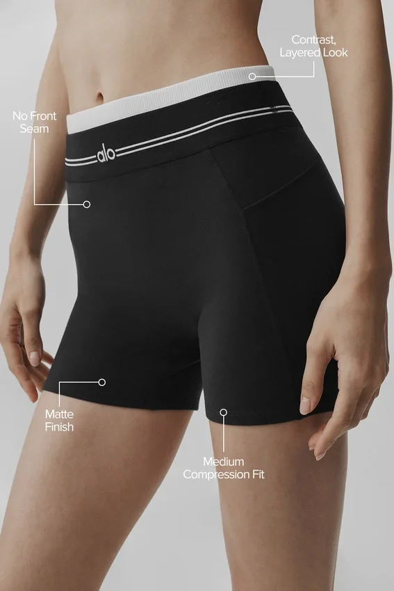 Airbrush High-Waist Better Together Shorts – Schwarz/Weiß