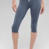 Airbrush High-Waist Race Pace Capri – Bluestone/Weiß