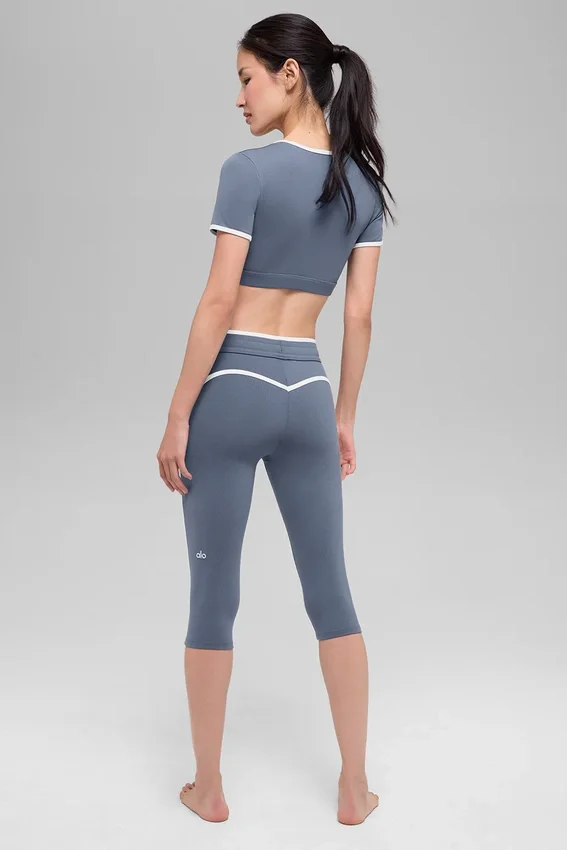 Airbrush High-Waist Race Pace Capri – Bluestone/Weiß