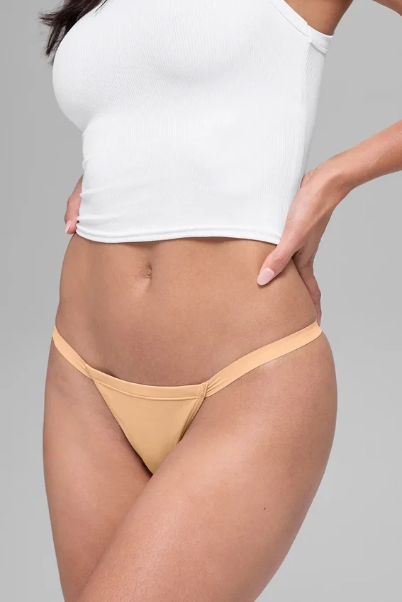 Airbrush Invisible String Thong – Champagner