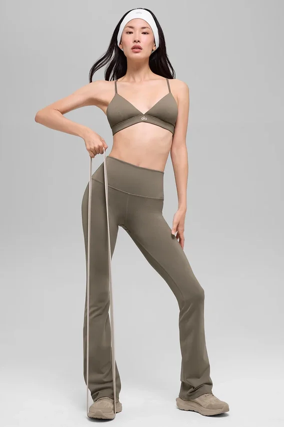 Airbrush Leggings mit hoher Taille und Bootcut-Schnitt – Hellkakao