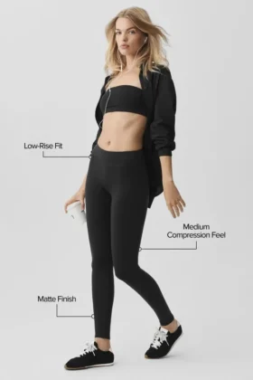 Airbrush Leggings mit niedriger Leibhöhe – Schwarz