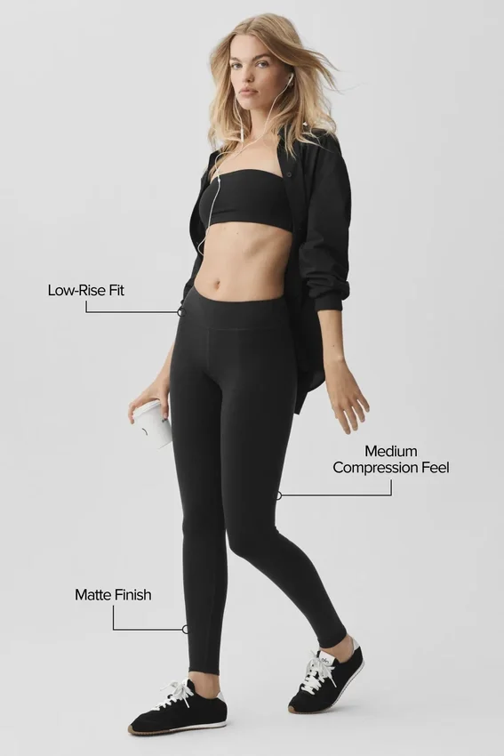 Airbrush Leggings mit niedriger Leibhöhe – Schwarz