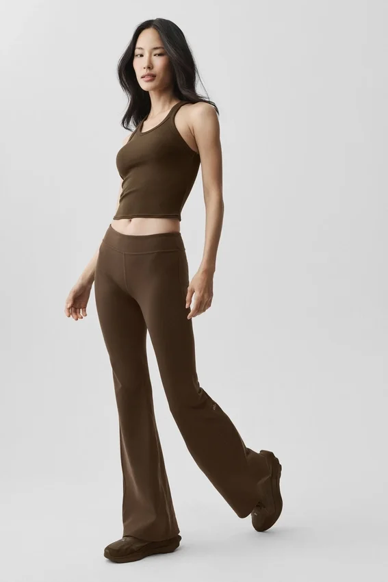 Airbrush Leggings mit niedriger Leibhöhe und Bootcut-Schnitt – Espresso