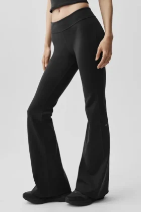 Airbrush Low-Rise Bootcut-Leggings – Schwarz